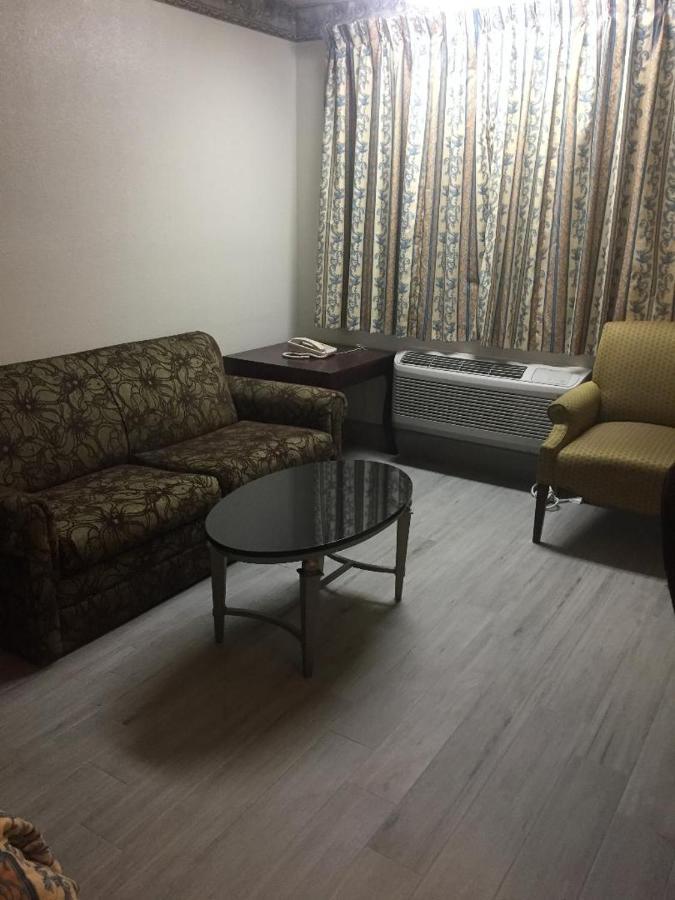 Regency Inn ノルコ エクステリア 写真