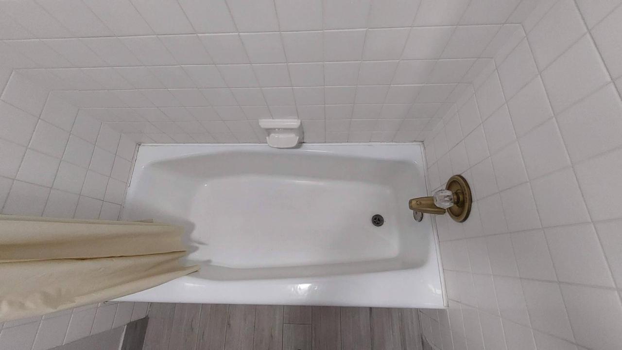 Regency Inn ノルコ エクステリア 写真