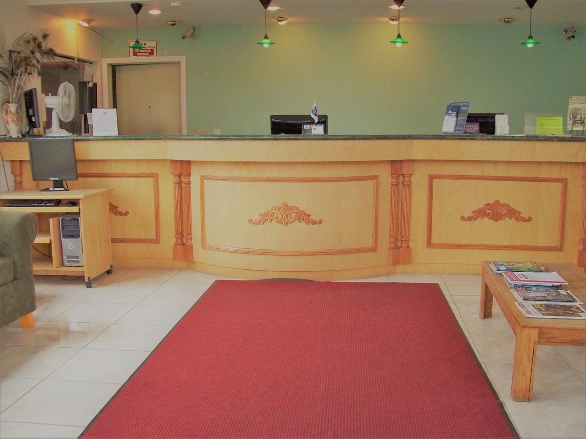 Regency Inn ノルコ エクステリア 写真