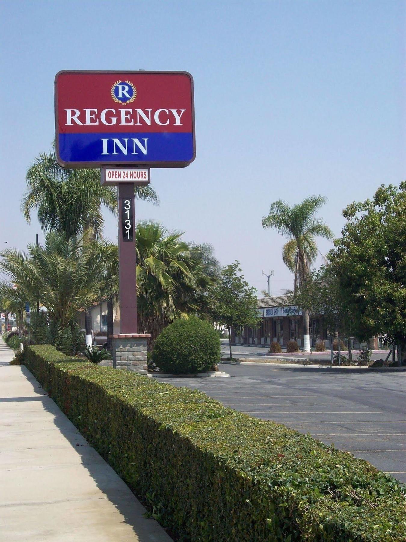 Regency Inn ノルコ エクステリア 写真